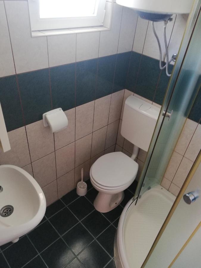 Kovacic Apartamento Vir Exterior foto